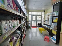 （成功案例）C11365通嘉世纪城三期大门口把头位置便利店转