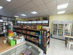 （成功案例）C11365通嘉世纪城三期大门口把头位置便利店转