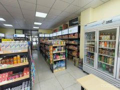 （成功案例）C11365通嘉世纪城三期大门口把头位置便利店转