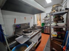 C11369上海路220平餐厅转让