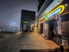 C11376万科璟曜里23平酒馆低价转让