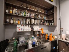 C11376万科璟曜里23平酒馆低价转让