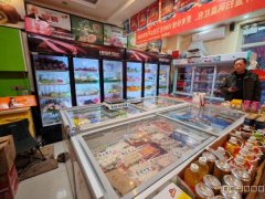 C11379阜康新城花园58平副食品店转让