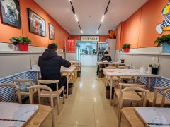 C11381七纺市场46平餐厅转让