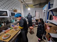 C11380民主路山西庙巷25平外卖店转让