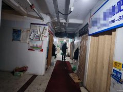 C11380民主路山西庙巷25平外卖店转让