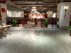 C11383位于五家渠102团八一路品牌火锅店低价急转