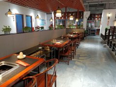 C11383位于五家渠102团八一路品牌火锅店低价急转