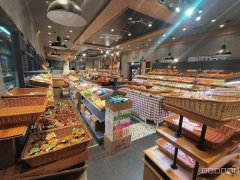 C11391劝业市场内老店面包店转让