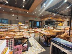 C11391劝业市场内老店面包店转让