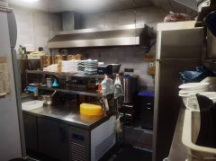 （成功案例）C11392天柱山街沿街商铺240平餐饮店转让