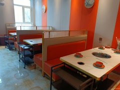 C11395位于五家渠市贝鸟语诚餐饮店低价急转