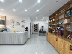 C11397开发区逸仙小区经营中美容店低价转让