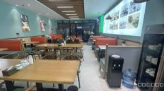 C11401位于乌市鲤鱼山路餐厅转让