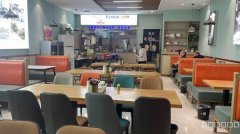 C11401位于乌市鲤鱼山路餐厅转让