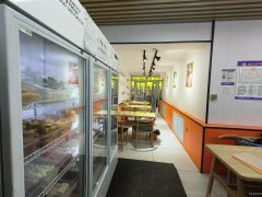 C11410粮校市场商圈餐厅转让