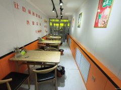 C11410粮校市场商圈餐厅转让