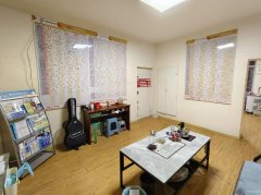 C11424位于昌吉市建设路小吃街临街彩票店转让