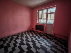 （成功案例）C11429呼图壁政府家属院门口108平旺铺出租