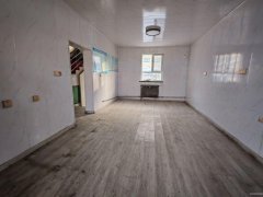 （成功案例）C11429呼图壁政府家属院门口108平旺铺出租