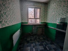 （成功案例）C11429呼图壁政府家属院门口108平旺铺出租