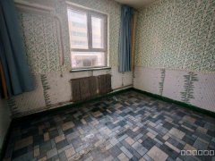 （成功案例）C11429呼图壁政府家属院门口108平旺铺出租