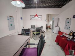 C11435阜康天山南街住建局对面100平棋牌室转让