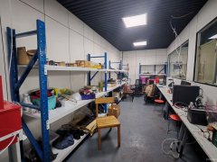 C11438格林威治城一期130平洗车装潢店转让