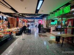 C11444高铁北广场负一楼242平餐厅转让