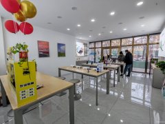 C11452呼图壁皇城1号128平旺铺转让