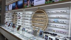 C11453昌吉市建国西路友好时尚购物中心眼镜店转让