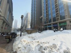 C11456恒大绿州好位置店铺转租