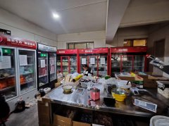 C11476安居北路西五巷55平火锅食材外卖店转让