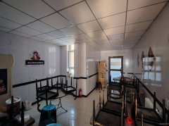 C11478迎宾路航空嘉园90平餐厅转让