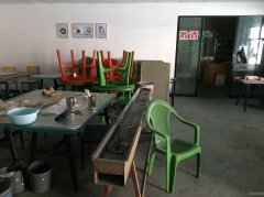 C11493位于米东区白杨河工业园区附近餐饮店超市转让