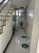 C11499位于昌吉市长宁南路江南小镇西苑临街店面转让