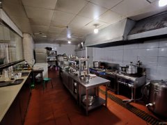 C11505甘泉堡工业园中泰化学对面200平餐厅转让