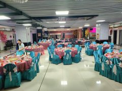 C11510位于五家渠102团工业园区餐厅店转让