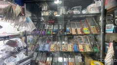 C11516位于昌吉亚中创智城日杂街巷口营业中厨具店铺转让