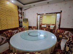 C11518阜康新民医院边上280平餐厅转让