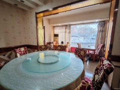 C11518阜康新民医院边上280平餐厅转让