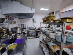 C11523友好花园一期65平餐厅转让