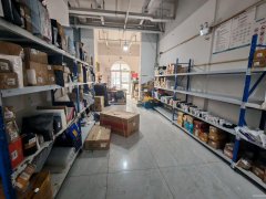 C11525五一农场86平韵达快递转让