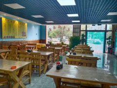 C11528位于奇台县金奇阳光北区临街餐饮店转让