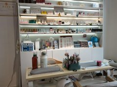 C11539位于昌吉市南五工路玫瑰园附近临街美甲店转让