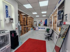 C11542万科锦荟里42平翰皇洗护店转让