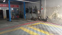 C11543昌吉屯河路新天商务港旁汽修轮胎店转让