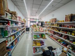 C11546西山紫瑞园步行街50平超市转让