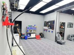 C11556丑马一号110平汽车会所转让