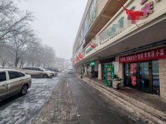 C11557头屯河工业园65平餐厅转让